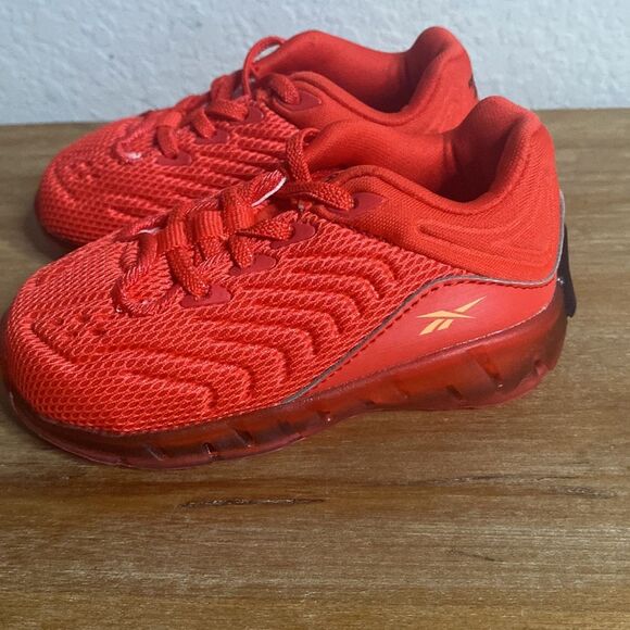 Reebok Red Zig KINETICA Infants Baby Unisex Boy Shoes Sneaker Tennis size 4 - Picture 5 of 7
